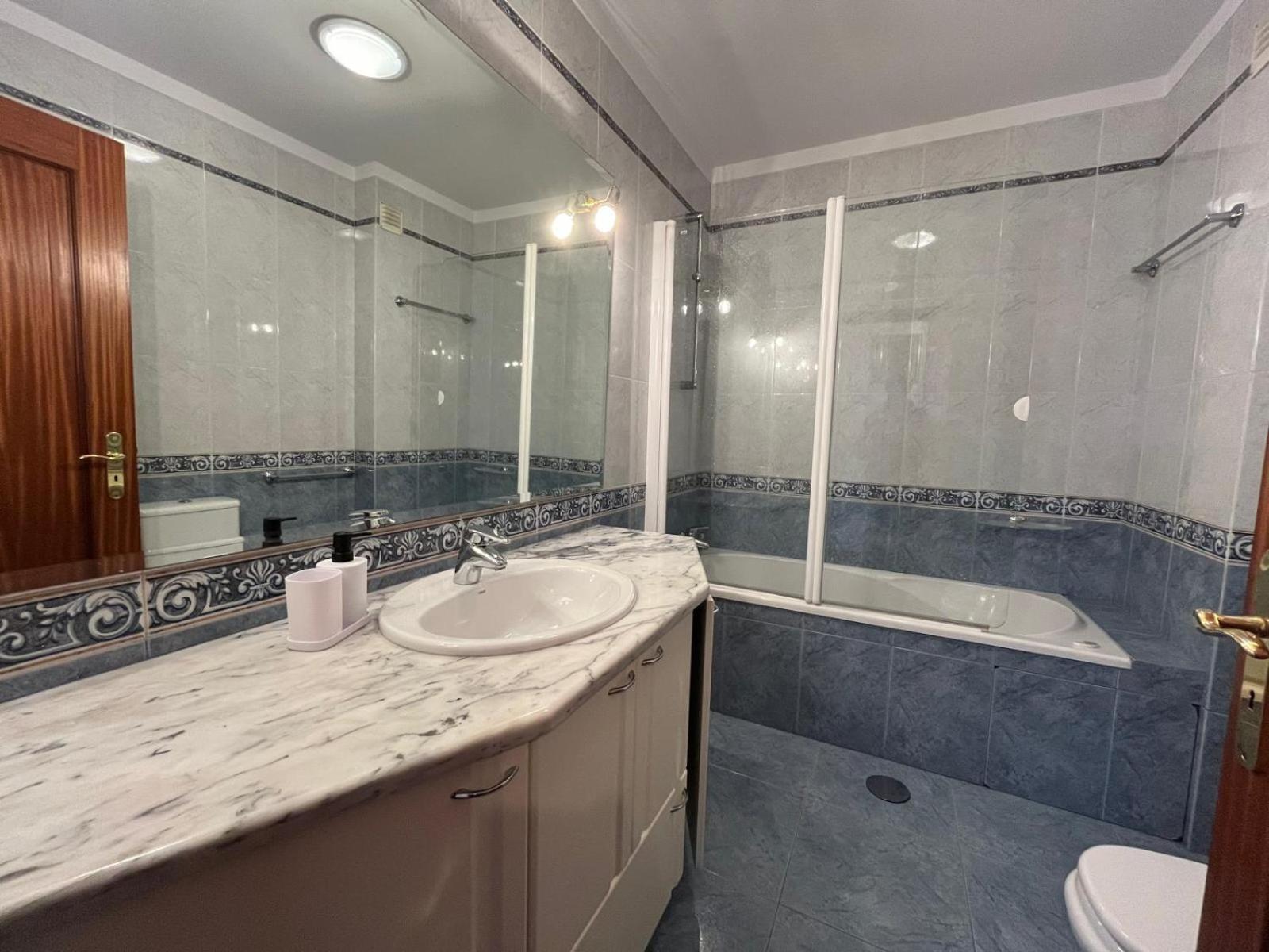 Povoa Center Beach Apartment ポボア・デ・バルジン エクステリア 写真